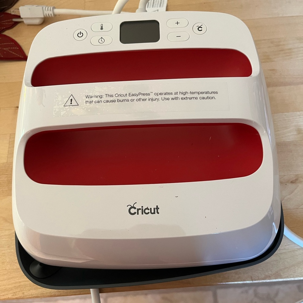 Cricut Heat Press Easypress 2 (Iron)